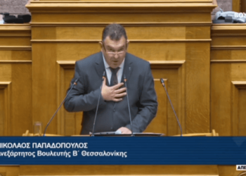 ΝΙΚΟΛΑΟΣ ΠΑΠΑΔΟΠΟΥΛΟΣ: ΤΣΑΚΙΖΕΙ ΤΗΝ ΟΙΚΟΓΕΝΕΙΑ ΚΑΙ ΤΗ ΜΗΤΕΡΑ ΕΡΓΑΖΟΜΕΝΗ Η ΚΥΒΕΡΝΗΣΗ ΨΗΦΙΣΑΝ ΝΟΜΟΣΧΕΔΙΟ-ΤΕΡΑΣ!!!