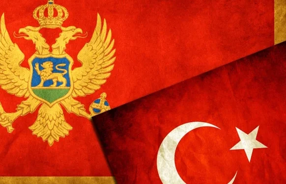 Δημήτρης Αλεξόπουλος: «Turci napolje» (“Έξω οι Τούρκοι”): το Μαυροβούνιο παραδίδει μαθήματα εθνικής αυτοπροστασίας.