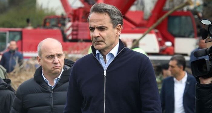ΚΑΘΗΓΗΤΗΣ ΤΣΟΚΑΣ: Κε Πρωθυπουργέ!. Είστε ο Αρχιερέας της συγκάλυψης, στο ΕΓΚΛΗΜΑ των Τεμπών και διεκδικείτε, το Παγκόσμιο Ρεκόρ Γκίνες!