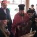 Ο Γέροντας Μάξιμος εκφωνεί ανάθεμα κατά του Βαρθολομαίου Α΄ Κωνσταντινουπόλεως και του Ελπιδοφόρου Αμερικής.