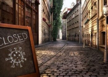 Η μάσκα, ο εγκλεισμός και τό κοινωνικό σκοτάδι.