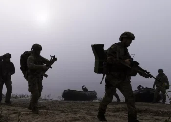 Βίντεο: Ιάπωνας εθελοντής που Πολεμά στο «πλευρό» των Ρώσων Εξηγεί γιατί Ασπάστηκε την Ορθοδοξία