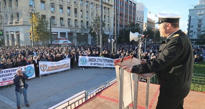 Οργή, αγανάκτηση και «ραντεβού στο Μαξίμου»! Οι στρατιωτικοί στην πρώτη γραμμή αντιπαράθεσης με την κυβέρνηση
