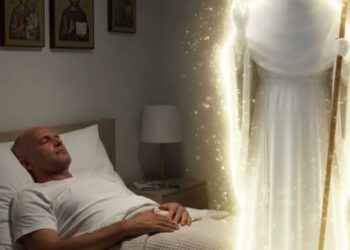 ΣΥΓΚΛΟΝΙΣΤΙΚΟ ΝΕΟ ΘΑΥΜΑ! Ο ΦΙΛΟΣ ΤΟΥ ΧΡΙΣΤΟΥ ΑΓΙΟΣ ΛΑΖΑΡΟΣ ΠΡΟΕΙΔΟΠΟΙΕΙ ΤΟΝ ΠΙΣΤΟ ΓΙΑ ΤΟΝ ΚΙΝΔΥΝΟ