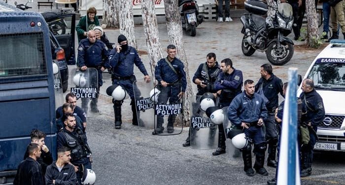 Μακελειό στην Κρήτη! Βεντέτα στα Βορίζια… Εμπόλεμη ζώνη το χωριό. Τρεις νεκροί και δεκάδες τραυματίες από την βεντέτα.