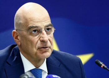 Απίστευτη δήλωση Δένδια! Να είμαστε έτοιμοι να θυσιαστούμε για την Ευρώπη… Θεωρεί ότι πρέπει να είμαστε έτοιμοι να πεθάνουμε για να υπερασπιστούμε την Ευρώπη…