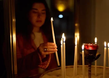ΗΠΑ: H Ορθοδοξία είναι το «καλύτερα φυλαγμένο μυστικό» των Αμερικανών – «Έκλαιγα για μιάμιση ώρα στην πρώτη μου Θ. Λειτουργία»