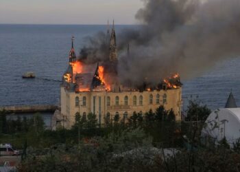 Δρ. Κ. Βαρδάκας: Έρχονται Πολεμικά Χριστούγεννα!