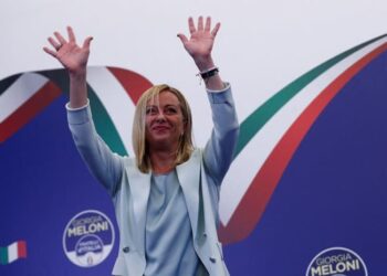 Όλα τα ερπετά λένε το ίδιο ποίημα – Μελόνι: «Στο πλευρό της Ουκρανίας, όχι στη νοσταλγία της Σοβιετικής Ένωσης»