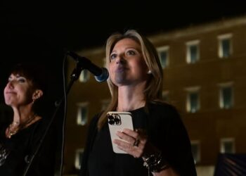 Προανήγγειλε την δημιουργία κόμματος η Μαρία Καρυστιανού
