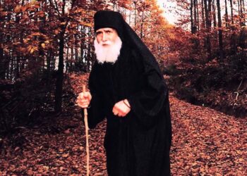 Γ.Μ: Ένα μικρό κομματάκι κλωστή…