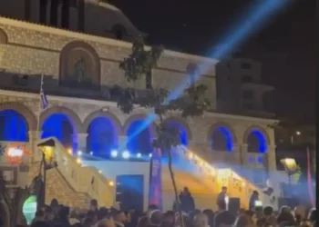 Γαλάτσι: Street party στον Άγιο Ανδρέα – «Δεν είναι πρώτη φορά» είπε ο Δούκας και αυτό ακριβώς είναι το πρόβλημα