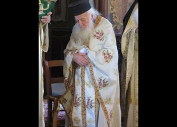 Ὁ παπᾶς Μελὴς ποὺ γεύεται τὸ μέλι τῆς Θείας Λειτουργίας (17.12.2025)