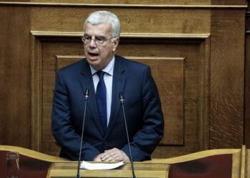 Σ.Σιμόπουλος για αγρότες: «Να επέμβει η αστυνομία και να τελειώνει η ιστορία με το κλείσιμο των δρόμων»