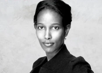 Υάκινθος: Ayaan Hirsi Ali: Η Αγγλία μετατρέπεται σε Σομαλία