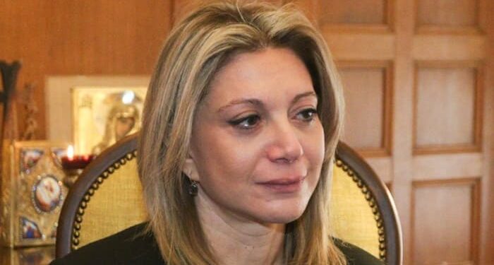 Όλος ο ελληνικός λαός με την Μαρία Καρυστιανού για την πρωτιά.