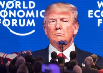 Τρόμος στο Davos: Ο Trump εισβάλλει για να το διαλύσει – Η ελίτ της παγκοσμιοποίησης θα ανατριχιάσει με τις δηλώσεις του