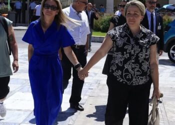 Η μάνα κ η κάθε μάνα που χάνει το παιδί της κ σε αυτό το έγκλημα είμαστε πολλές … ξέρει τον τρόπο .