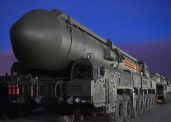 Αμόκ στην Ουκρανία: «Πρωτοφανής επίθεση Ρωσίας με Oreshnik στο Lviv, διέλυσαν υπόγεια μονάδα LNG» – Δέος από 6 κεφαλές (vid)