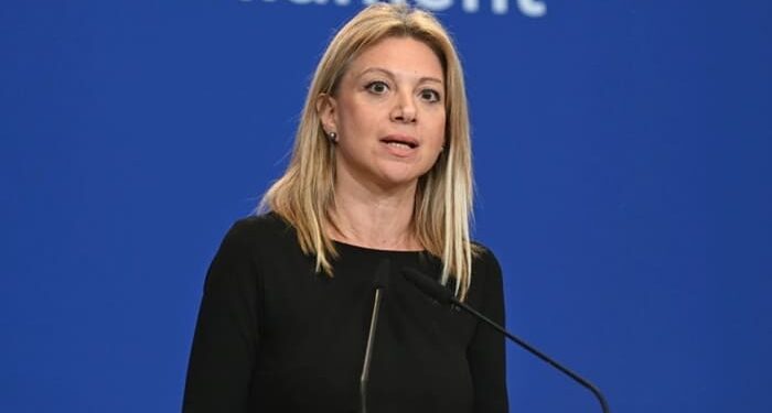 Λύθηκε η απορία σχετικά με τις απόψεις της Καρυστιανού για τη Νέα Τάξη Πραγμάτων.