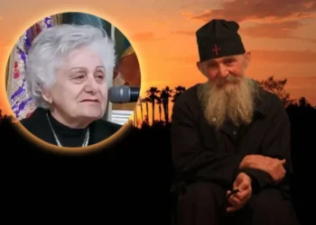 γ. Ἐφραὶμ Ἀριζόνας: «Τὸ παιδί σου σὲ 3 μέρες θὰ πεθάνει, γιατί ἔχει ”καταστρέψει” 40 κοπέλες!»