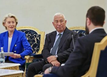 Η ΕΕ και επίσημα χορηγός της ισλαμιστικής τρομοκρατίας της αλ Κάιντα. Δίνει 620 εκατομμύρια ευρώ στο Τζολάνι!