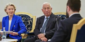 Η ΕΕ και επίσημα χορηγός της ισλαμιστικής τρομοκρατίας της αλ Κάιντα. Δίνει 620 εκατομμύρια ευρώ στο Τζολάνι!
