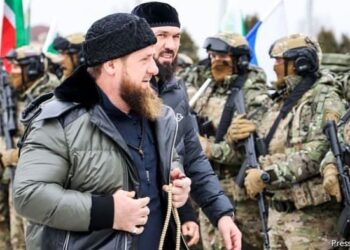 Ρ.Καντίροφ: «Αν το θέλει ο Πούτιν θα φέρουμε τον Ζελένσκι στο Γκρόζνι ταχύτερα από ότι ο Μαδούρο κατέληξε στις ΗΠΑ»