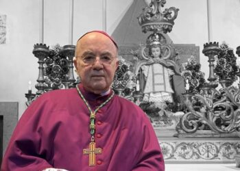 Αρχιεπίσκοπος Βιγκάνο: «Η Ευρωπαϊκή Ένωση Πρέπει να Καταστραφεί». ΟΧΙ στην Mercosur & την Καταστροφή των Αγροτών