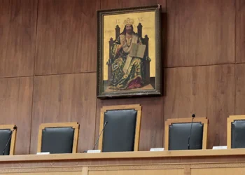 Άθλιοι εικονομάχοι: Οι χριστιανικές εικόνες σε δημόσια κτήρια «δικάζονται» από το ΕΔΑΔ ύστερα από προσφυγή της «Ένωσης Αθέων»!