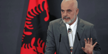 Προκλητικές δηλώσεις Ε.Ράμα: «Οι Έλληνες δεν είστε απόγονοι του Πλάτωνα και του Αριστοτέλη»… ΚΟΨΕ ΤΗ ΚΟΚΑ!