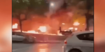 Η ΕΡΤ έδειξε πλάνα από συναυλία του ΛΕΞ ως… εικόνες από τις διαδηλώσεις στο Ιράν! (βίντεο)