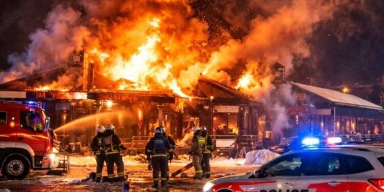 ΕΡΕΥΝΑ ΟΠΟΥ ΘΑ ΔΙΑΠΙΣΤΩΣΕΤΕ ΠΩΣ ΣΥΝΔΕΕΤΑΙ Η ΠΑΝΘΡΗΣΚΕΙΑ, ΟΙ ΗΛΕΚΤΡΟΝΙΚΕΣ ΤΑΥΤΟΤΗΤΕΣ, ΟΙ ΕΟΡΤΑΣΤΙΚΕΣ…