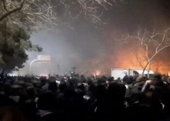 Ξεκίνησε η αντίστροφη μέτρηση για το χάος; Η επέμβαση του Τραμπ στο Ιράν θα μετατρέψει τη Μ. Ανατολή σε ένα απέραντο νεκροταφείο!
