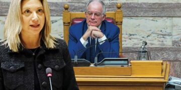 «Ο φόβος του συστήματος πριν από το πέναλτι Καρυστιανού»: Οι συναντήσεις του ΠτΔ & ο «κίνδυνος αστάθειας»