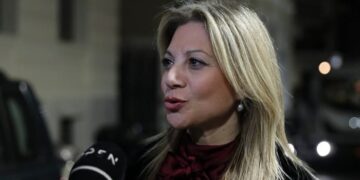 Η Καρυστιανού παραιτήθηκε από τον Σύλλογο Συγγενών Θυμάτων των Τεμπών