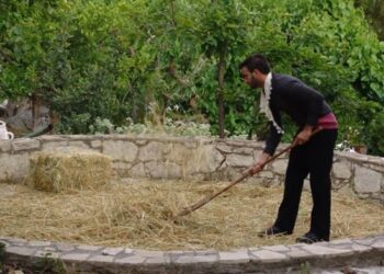 Έρχεται εμβόλιο. Ὁ Θεός θά μᾶς βοηθήσει μέ τρόπο πού δέν περιμένουμε. Δικό μας ἔργο νά ποῦμε τό ὄχι.