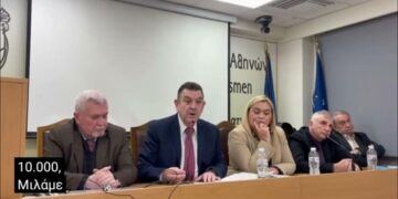Νικόλαος Παπαδόπουλος: Χρεωμένα σπίτια και ζωές.. Πίσω από κάθε σπίτι υπάρχει μια οικογένεια, ένα εικονοστάσι, ένα καντήλι.