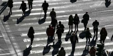 ΙΩΑΝΝΗΣ ΚΑΛΑΚΟΣ: ΑΠΟ ΤΟ ΣΤΡΑΤΗΓΕ: ΙΔΟΥ Ο ΣΤΡΑΤΟΣ ΣΑΣ, ΣΤΟ: ΑΝΗΚΟΥΜΕ ΣΤΗ ΔΥΣΗ, ΚΑΙ: Η ΚΥΠΡΟΣ ΕΙΝΑΙ ΠΟΛΥ ΜΑΚΡΙΑ, ΣΤΟ: ΕΥΧΑΡΙΣΤΟΥΜΕ ΤΙΣ ΗΠΑ ΓΙΑ ΤΗΝ ΠΟΛΙΤΙΚΗ ΤΟΥΣ ΣΤΑ ΙΜΙΑ!