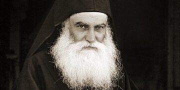 ΑΓΙΟΣ ΕΦΡΑΙΜ ΚΑΤΟΥΝΑΚΙΩΤΗΣ: Ο ΑΓΙΑΣΜΕΝΟΣ ΝΕΟΦΑΝΗΣ ΓΕΡΟΝΤΑΣ
