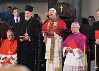 ΜΕ ΑΦΟΡΜΗ ΤΙΣ ΟΙΚΟΥΜΕΝΙΣΤΙΚΕΣ ΣΥΜΠΡΟΣΕΥΧΕΣ ΓΙΑ ΤΗΝ ΕΝΟΤΗΤΑ ΤΩΝ ΧΡΙΣΤΙΑΝΩΝ.