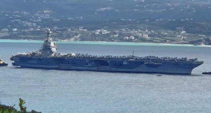 Το μεγαλύτερο αεροπλανοφόρο του κόσμου USS Gerald R. Ford «πάρκισε» στη Σούδα – 333 μέτρα, 75 μαχητικά και συνωστισμός F-35 στη βάση!