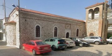 Έκθεση όπλων μέσα σε εκκλησία στο Αιτωλικό