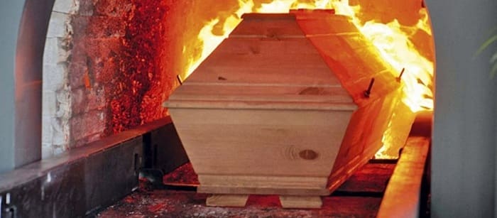 ΓΙΑΥΤΟ ΘΕΛΟΥΝ ΝΑ ΚΑΙΓΟΝΤΑΙ !…. π.Διονύσιος Ταμπάκης