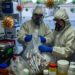 Από τον Έμπολα στον HIV: Το Παράνομο Εργαστήριο του Λας Βέγκας και οι Δείκτες του Doomsday Clock