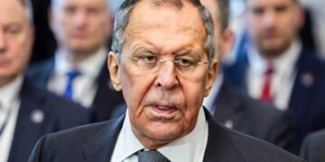Λαβρόφ: Οι εγγυήσεις ασφαλείας για την Ουκρανία είναι «Δούρειος Ίππος» – Προειδοποιεί για κίνδυνο κλιμάκωσης από ΝΑΤΟ
