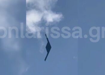 Λόγω βλάβης προσγειώθηκε στη Λάρισα το αμερικανικό stealth B-2 Spirit.
