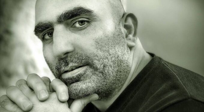 Ο Ισραηλινός Δημοσιογράφος Άλον Μιζράχι: «Το Ιράν έχει Καταστρέψει τις Αμερικανικές Βάσεις – οι ΗΠΑ & το Ισραήλ έχουν ήδη Χάσει τον Πόλεμο».