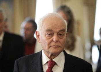Δρ Παναγόπουλος Αλέξιος: Καθ. Αντώνης Μανιτάκης και το Σύνταγμα σε καιρό κρίσης.