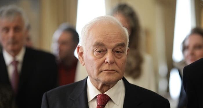 Δρ Παναγόπουλος Αλέξιος: Καθ. Αντώνης Μανιτάκης και το Σύνταγμα σε καιρό κρίσης.